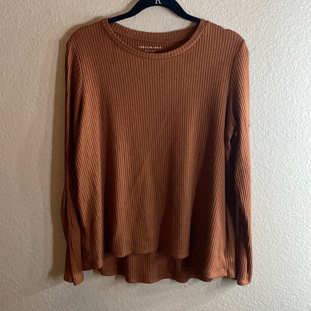 American Eagle orange-ish long sleeve, Size L